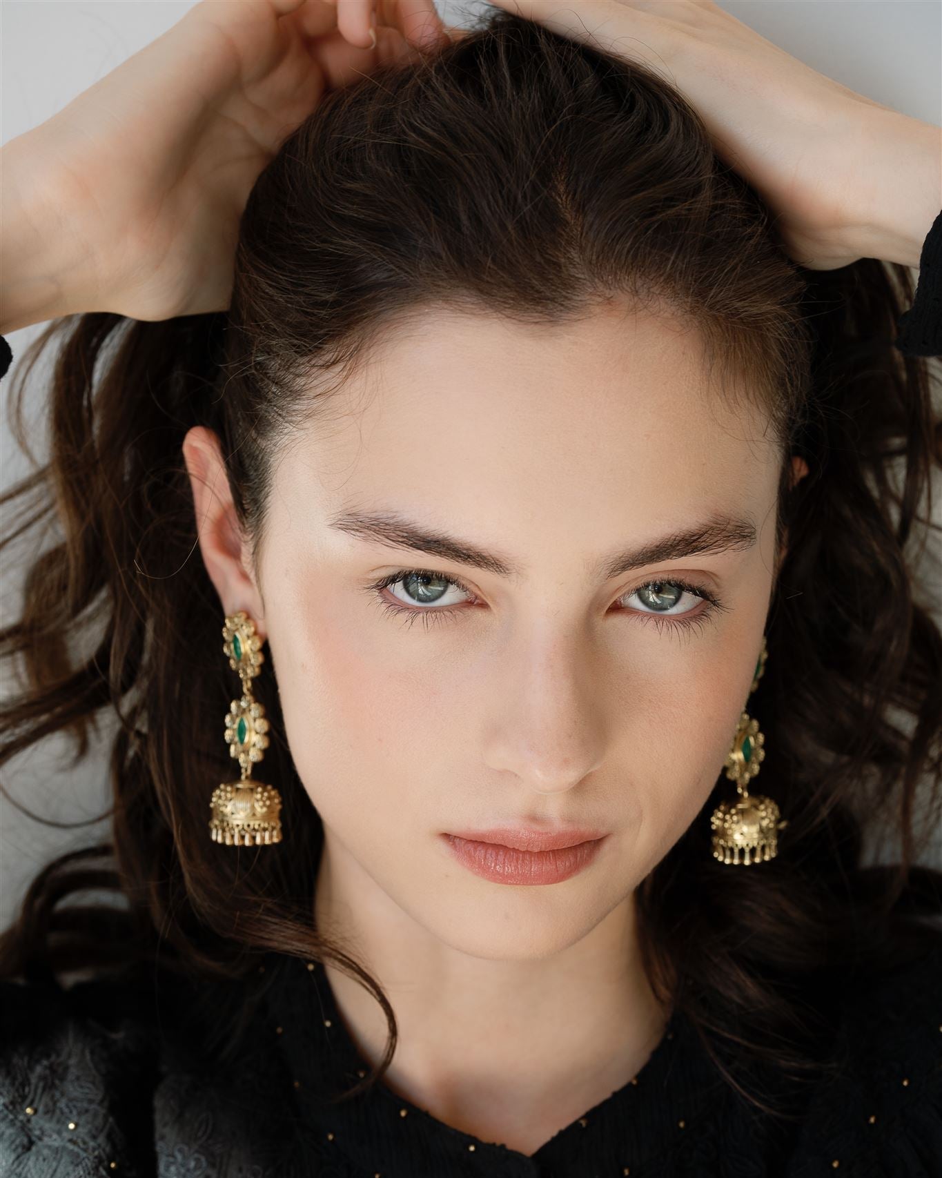 Lakoen Freja Emerald and Recycled brass drop earrings